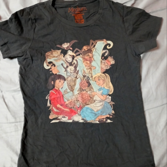Alice In Wonderland Spirited Away Graphic Short Sleeve Tee - Gray - Picture 1 of 3